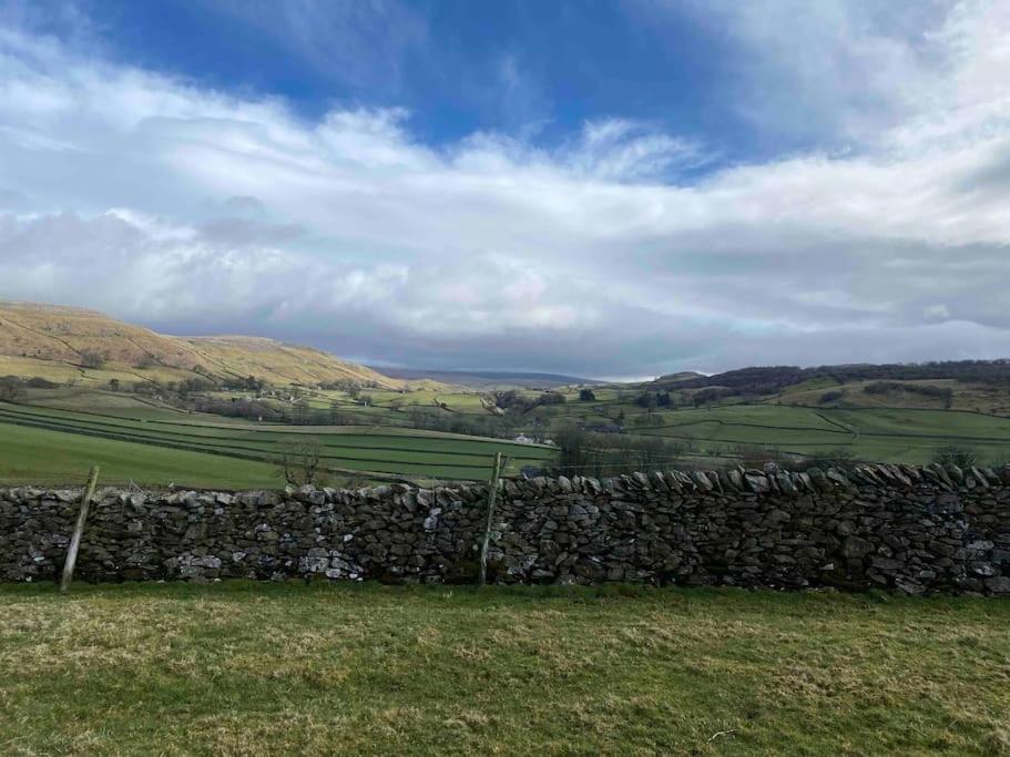 Charming Dog-Friendly Yorkshire Dales Cottage, Austwick Eksteriør billede