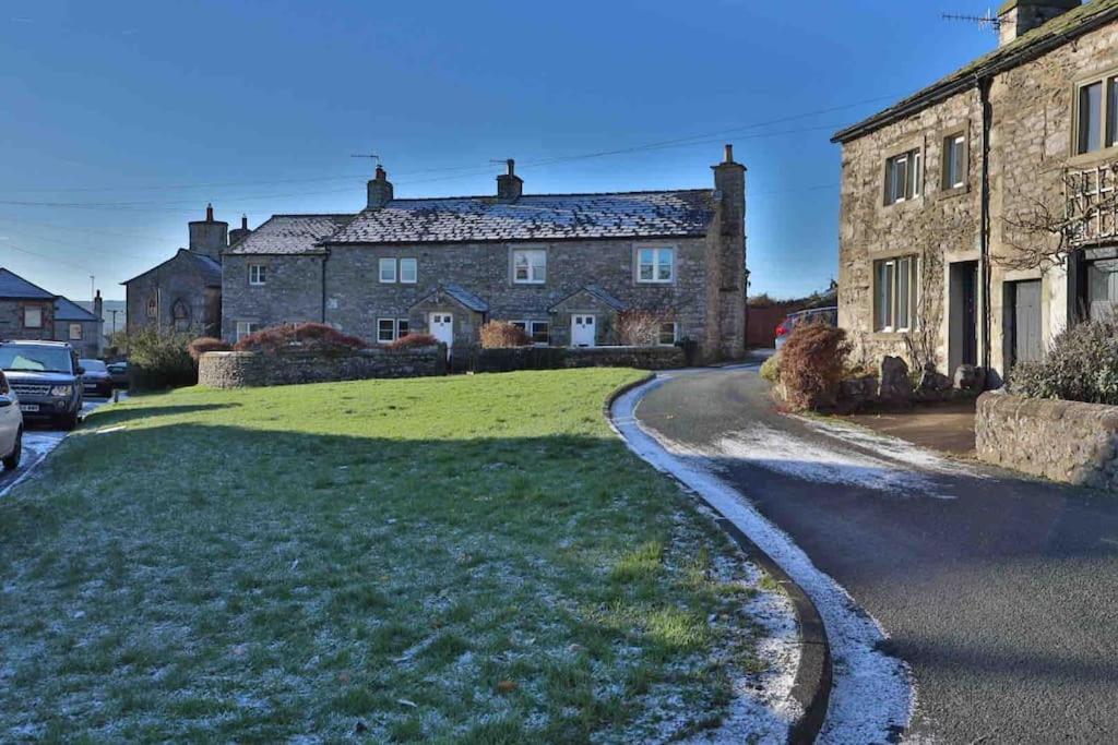 Charming Dog-Friendly Yorkshire Dales Cottage, Austwick Eksteriør billede