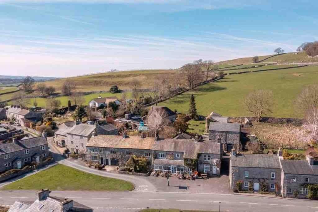 Charming Dog-Friendly Yorkshire Dales Cottage, Austwick Eksteriør billede